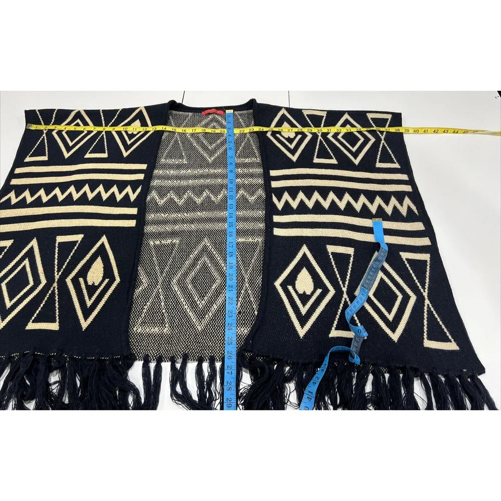 Passion 4 Fashion Blue Black Tan Blanket Shawl/Covering With Fringe